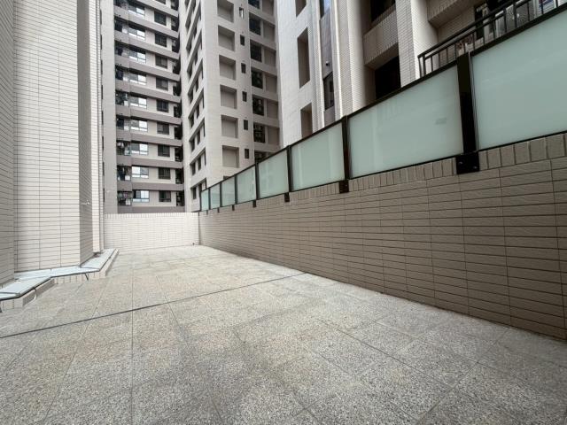 台中南屯華廈-5