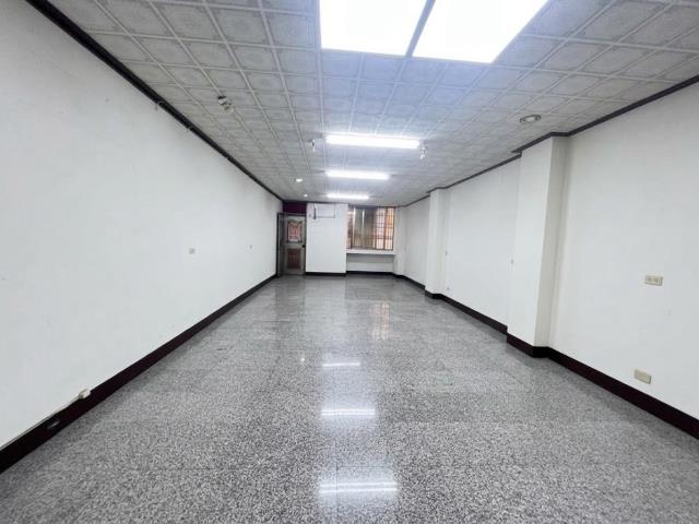 沙鹿店面-8
